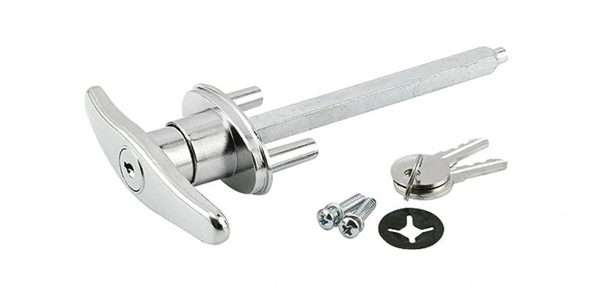 Old Style Garage Door Locks Replacements in Farmersville, California