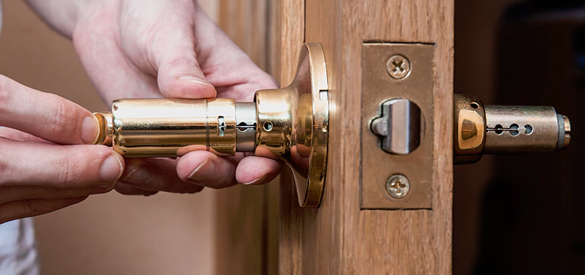 Padlock Lock Replacement Assistance in Farmersville, CA
