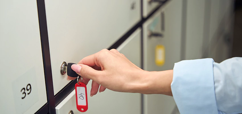 Upgrading File Cabinet Locks in Farmersville, California
